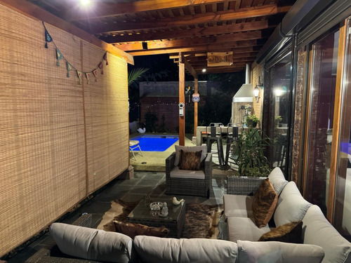 Encantadora Casa Luminosa A Pasos Del Colegio Manquehue