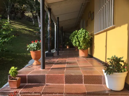 Finca En Venta En La Mesa. Cod V2021