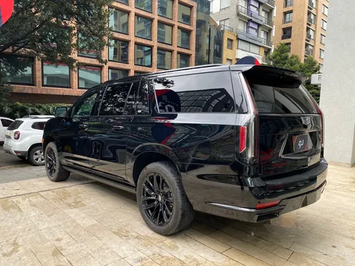 Cadillac Escalade 600d