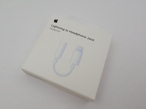 Apple Lightning To  mm Headphone Jack Adapter / A1749 | Envío gratis