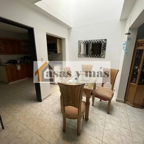 Casa Primer Piso Con Parqueadero Copacabana