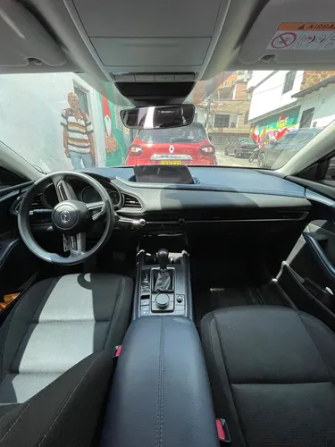 Mazda CX-30 2.0 touring automatica - tela