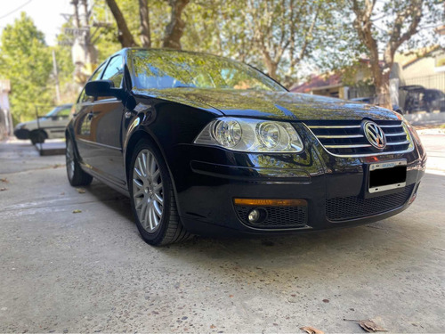 Volkswagen Bora 1.8 Highline T 180cv Cuero 2010