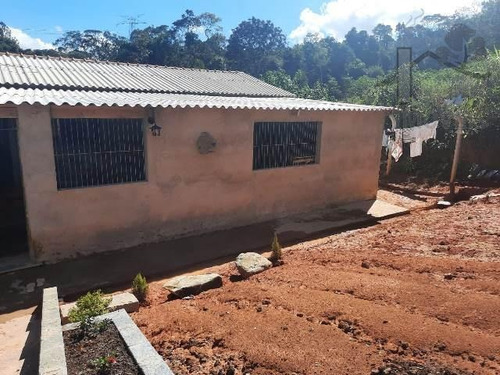 Imagem 1 de 15 de Cod 5637 - Chacara Com Água Nos Fundos!! Boa Topografia - 5637