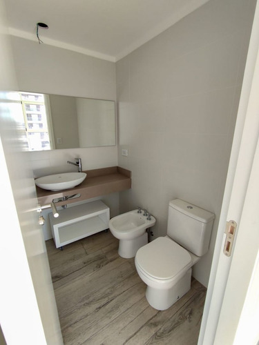 Imagen 13 de 17 de Departamento En Venta En Playa Varese