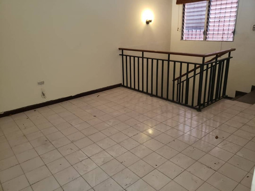 Imagen 17 de 27 de Venta De Aparto-quinta En Prebo - Inmobiliaria Maggi Cod. 687