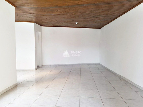 Imagem 17 de 19 de Casa 4 Dorm Pátio Garagem - 87048
