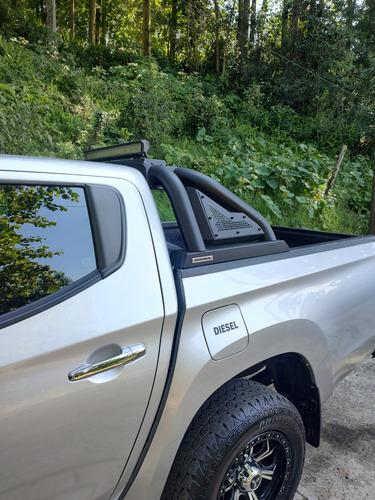 Mitsubishi L200 2.5 Di-d Cabina Doble 4x4 Mt
