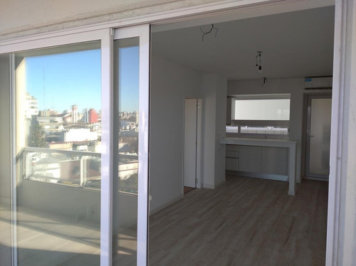 Departamento En Nuevo Emprendimiento 3 Avenidas Con Balcón Y Cochera - Parque Chas