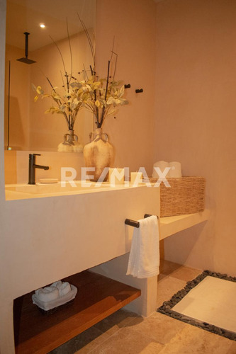 309 Deja Vu 2 Rec Plunge Pool N3