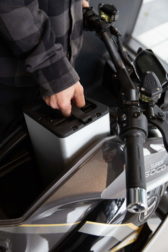 Imagen 8 de 18 de Moto Eléctrica Super Soco Ts Hunter 2500w Concesionario Of