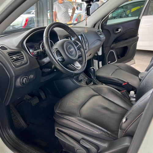 Imagem 7 de 9 de Jeep Compass 2017 2.0 Longitude Aut. 5p