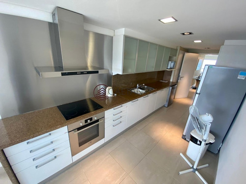 Imagen 7 de 24 de Excelente Apartamento Con 3 Dormitorios Y Vista Increíble
