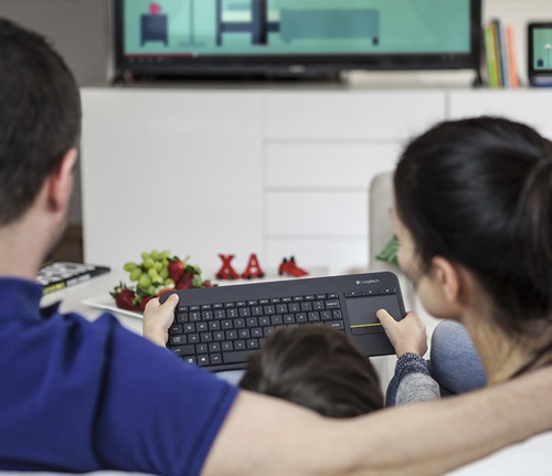 Teclado Con Touchpad Logitech K400 Plus Smart Tv Pc
