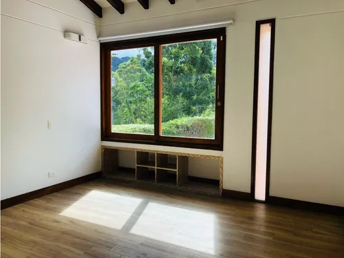 Casa En Arriendo En Fizebad El Retiro