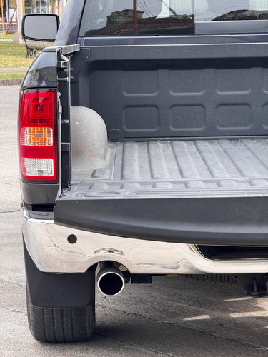 RAM 1500 5.7 Laramie Atx V8