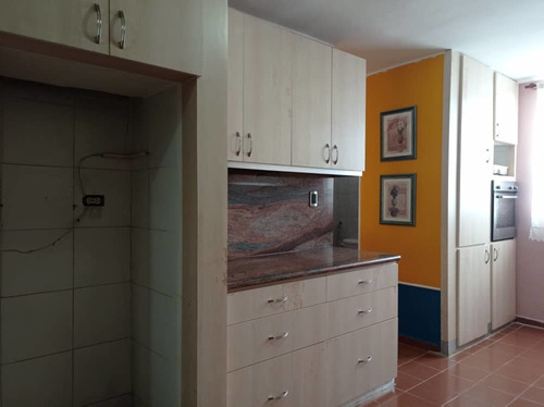 Imagen 3 de 10 de Se Vende Casa Villa Avila Guatire 0424.128.11.07