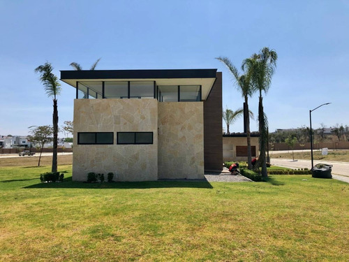 Imagen 8 de 11 de Venta De Lote Residencial Lomas De Angelópolis Ii, (parque Berna)