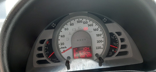Volkswagen Fox 1.6 Trendline 5 P 2008