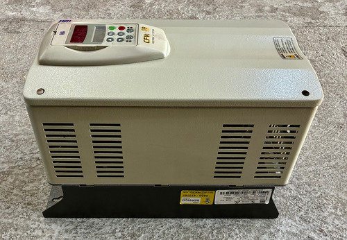 Inversor De Frequência Weg Cfw09 15cv 45a 220v (Usado)