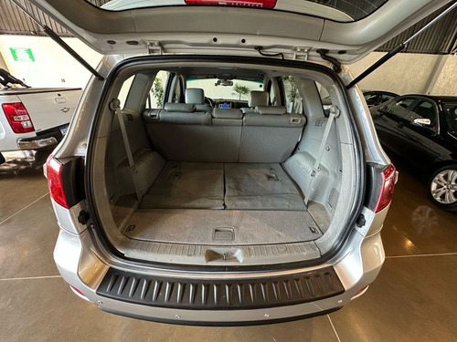 Hyundai Santa Fe GLS 2.7 V6 4x4 (7 lug)