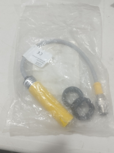 Bcf5-s18-ap4x-0.2-rs4t Sensor Turck Capacitivo Nuevo Pnp (Usado)