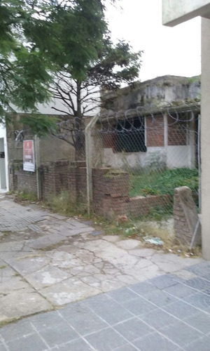 Imagen 2 de 2 de Venta Lote 10x40 En 69 Y 7