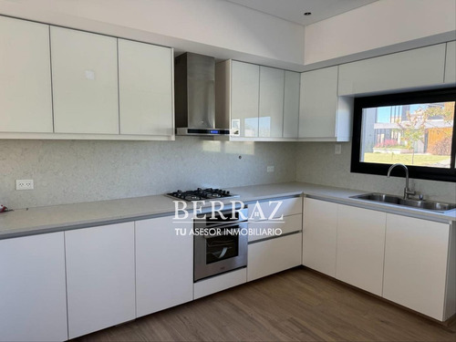 Casa Venta 5 Ambientes En Ceibos Puertos Escobar Lote De 613 M2
