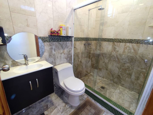 Imagen 16 de 16 de Townhouse En El Limon Sector El Piñal 04243050970