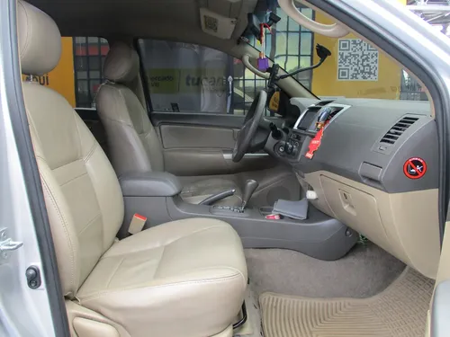 Toyota Fortuner Sr5 4x2 2700cc At Aa