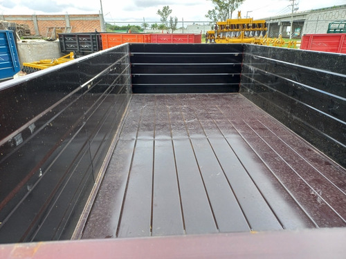 Imagen 8 de 8 de Remolque Cama Baja Hidrahulico 6 Ton. Marca Norte