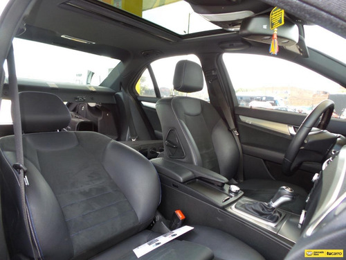 Imagen 19 de 25 de Mercedes Benz C 200 Cgi