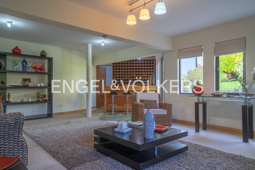Estupenda Casa En Pinares
