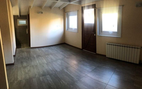 Muy Buena Casa En Ph , En Nahuel Malal, Excelente Diseño