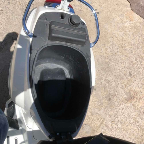 Piaggio Vespa Lx