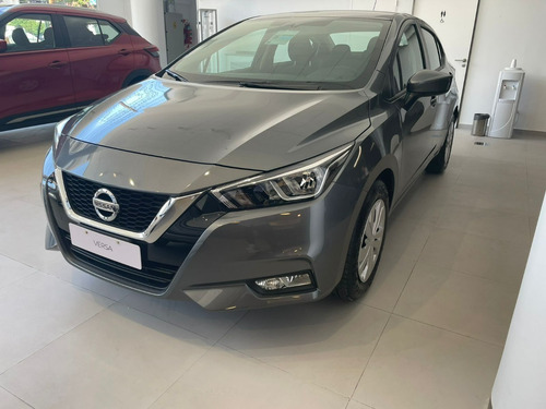 Imagen 17 de 25 de Nissan Versa 2023 1.6 Sense Mt