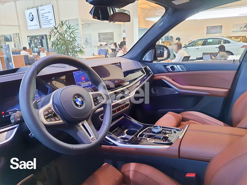 X7 4.4 V8 Gasolina M60i Steptronic