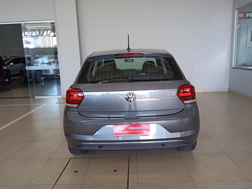 Volkswagen Polo 1.0 MPI TOTAL FLEX MANUAL