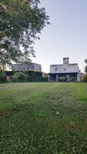 Terreno Central En Venta En Country Cerro Azul