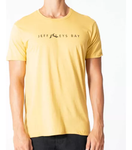 Camisetas e objetos de Jeffrey Dahmer têm alta procura para o