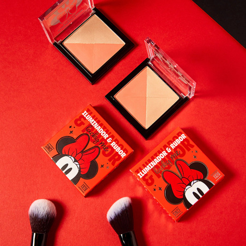 Disney Iluminador Y Rubor Lucky Me Minnie Collection Tono Del Maquillaje Rosado / Durazno