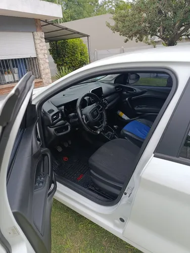 Fiat Cronos Drive 1.3 Nafta/gnc