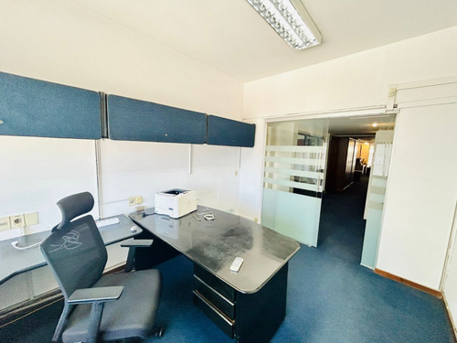 Venta Oficina Ciudad Vieja