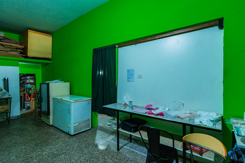 Locales Comerciales Lote Prop Venta Casanova Centr