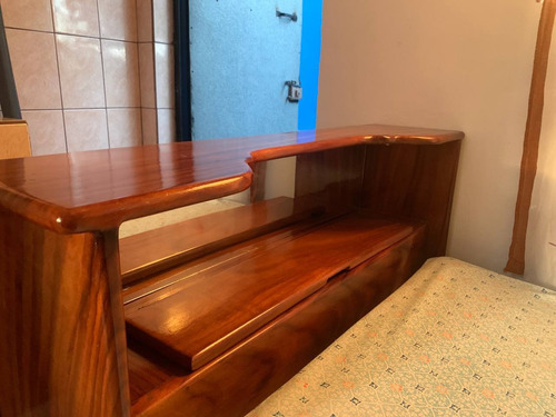 Cabina Pequeña En El Invu De Barranca - Excelente Seguridad.