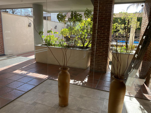 Excelente Departamento De 2 Ambientes Muy Amplio En Venta En Centro De Adrogué