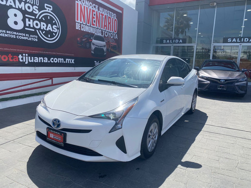 Toyota Prius 1.8 Base Cvt