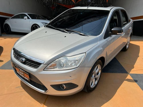 Ford Focus 2.0 Titanium Flex 5p