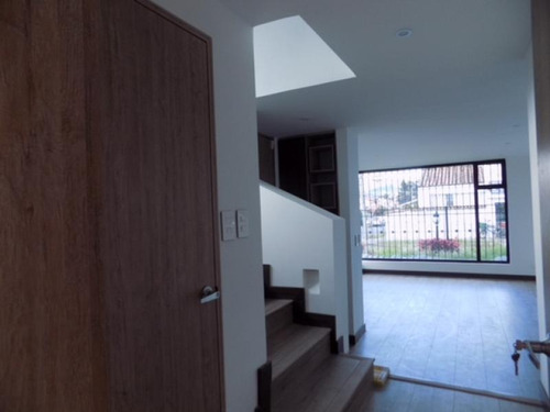 Casa En Venta En Bogota Las Villas