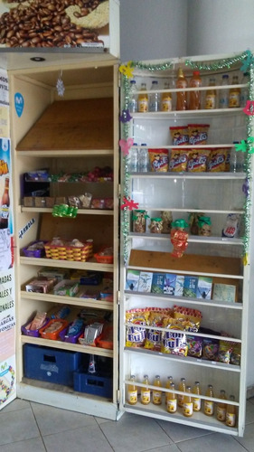 Imagen 8 de 13 de Kiosco / Stand Tipo Parada Inteligente